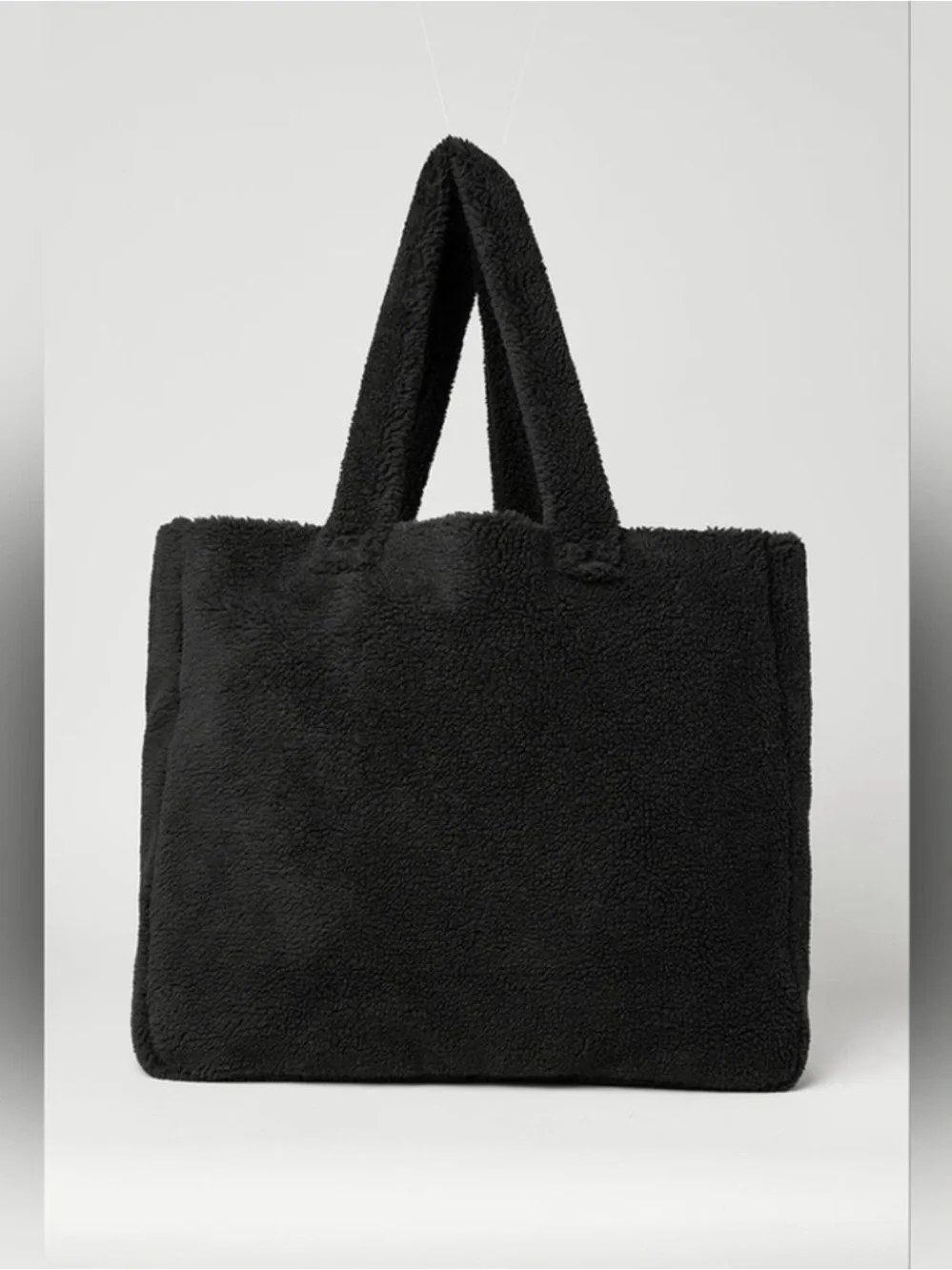 ALO Yoga Black Plush Sherpa Tote Bag - Picture 11 of 11